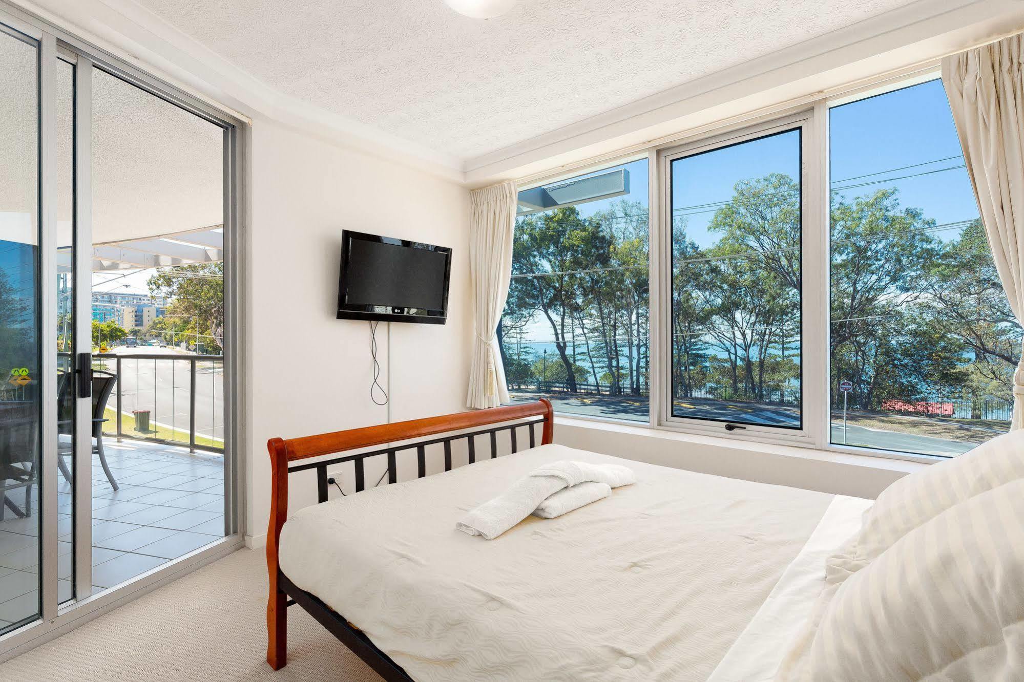 Beach House On Suttons Apartamento Redcliffe Exterior foto