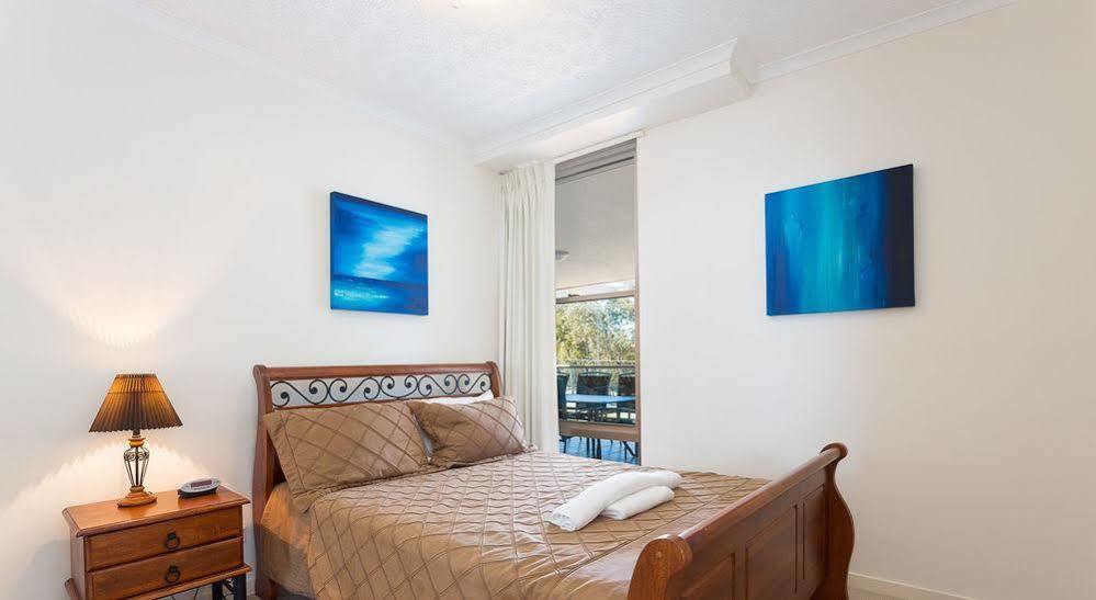 Beach House On Suttons Apartamento Redcliffe Exterior foto